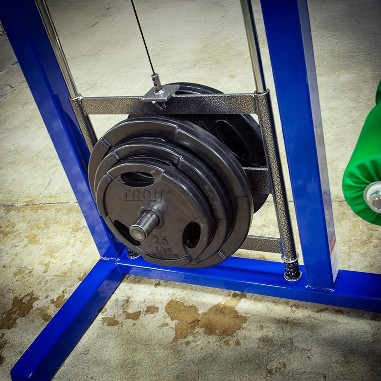 Legend Fitness 3136 Plate-Loaded Lat Pulldown / Low Row