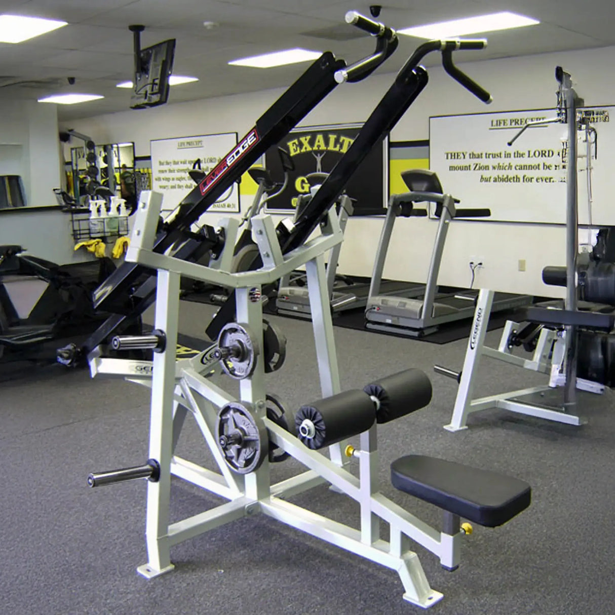 Legend Fitness LeverEDGE 6005 Unilateral Diverging Lat Pulldown