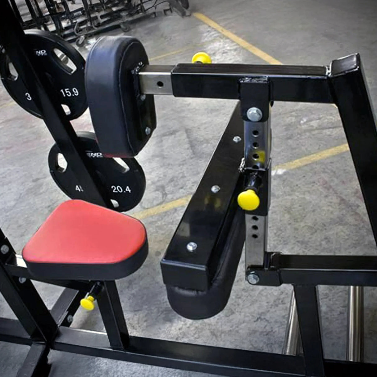Legend Fitness LeverEDGE 6009 Unilateral Diverging High Row