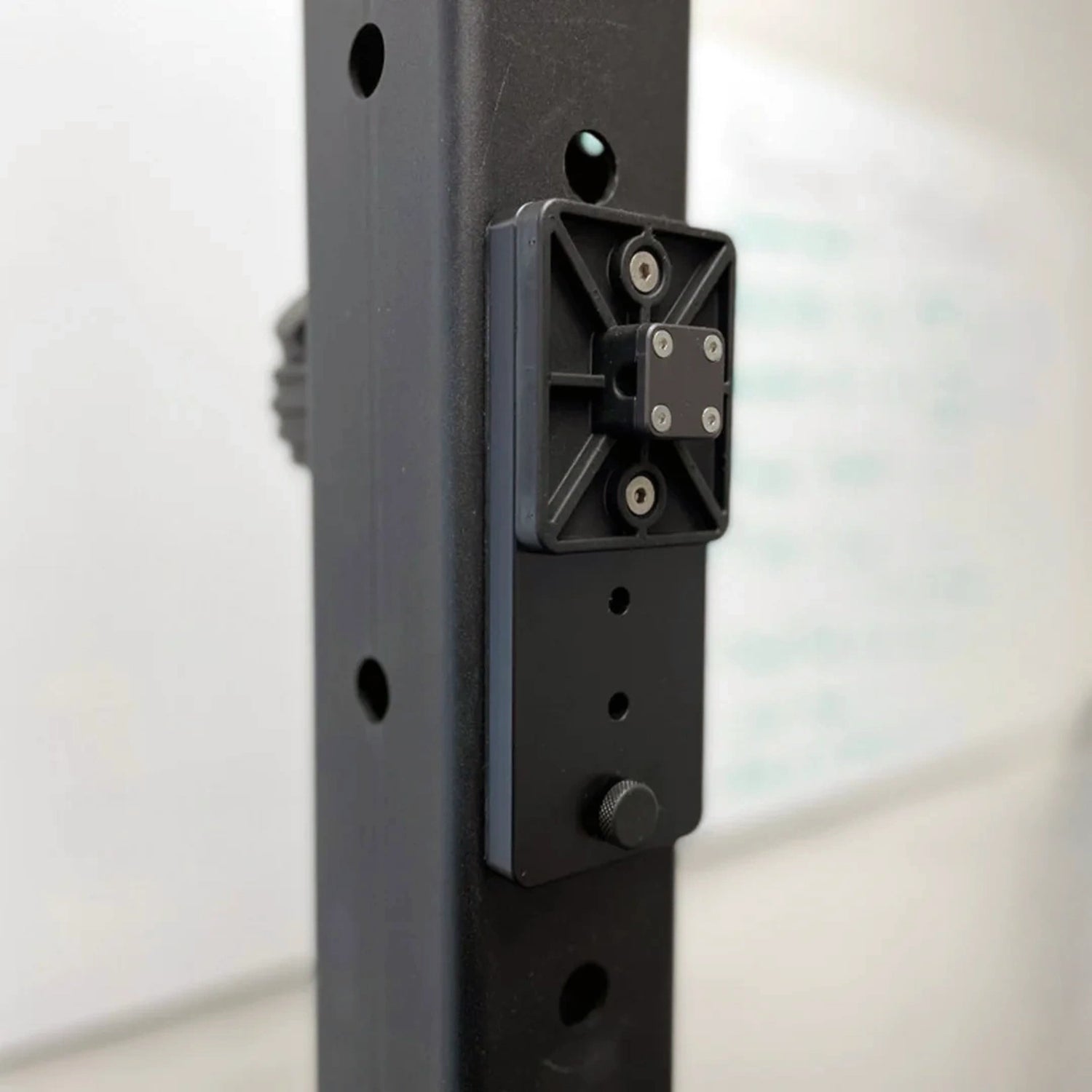 ANCORE portable adjustable cable column rack mount system