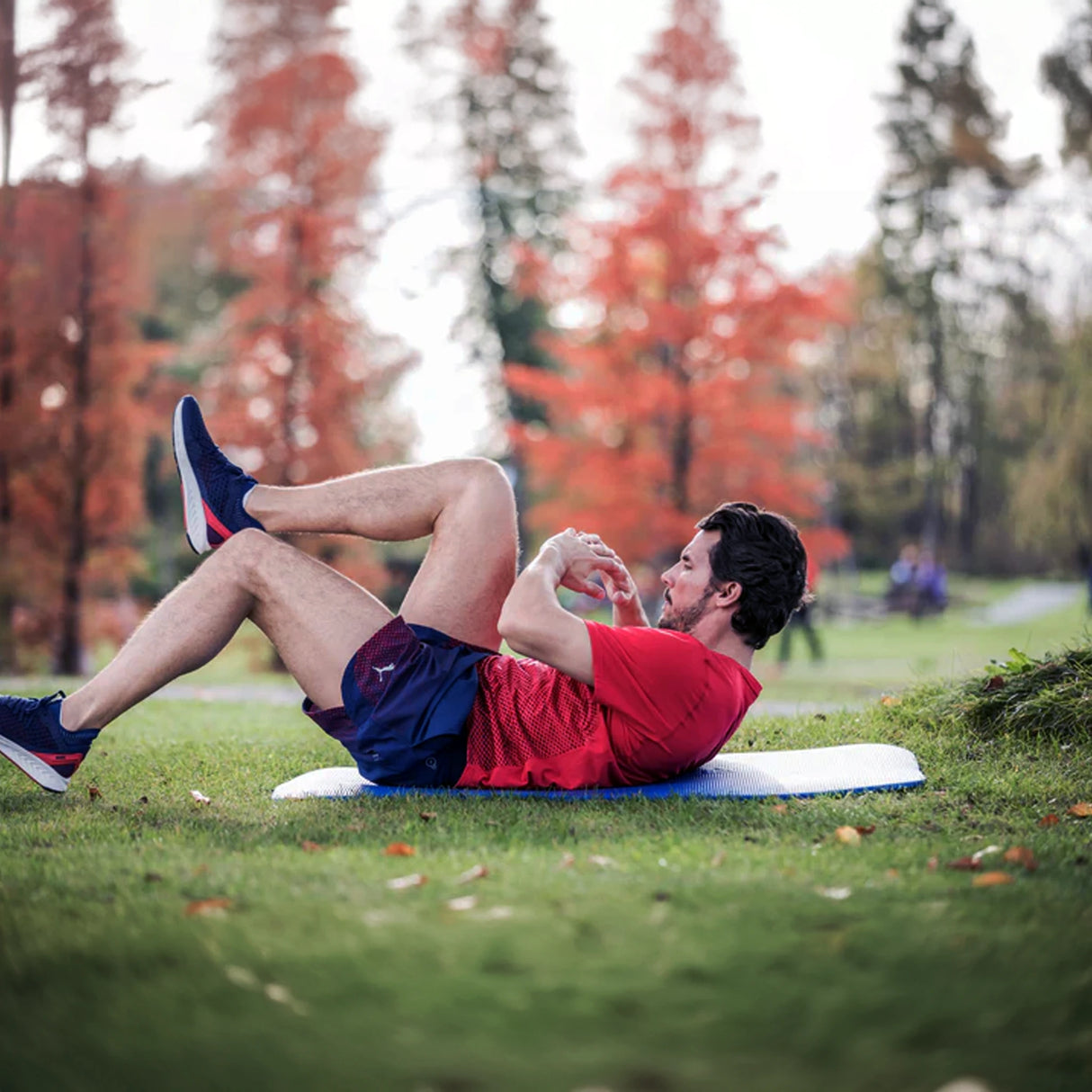 Hanging foam studio gym mat