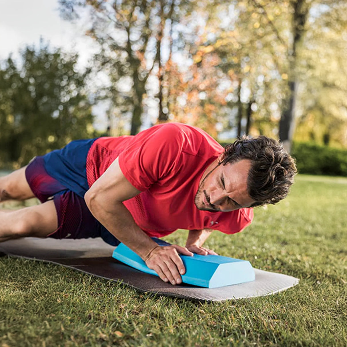 Short foam commercial grade balance beam for homes, schools and gyms
