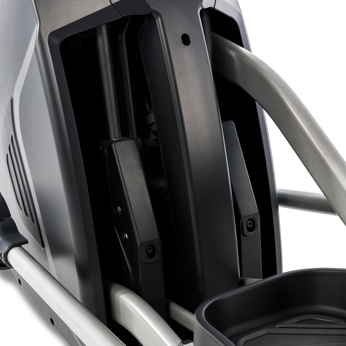 Spirit Fitness CE850 light commercial grade elliptical with LCD screen and Bluetooth