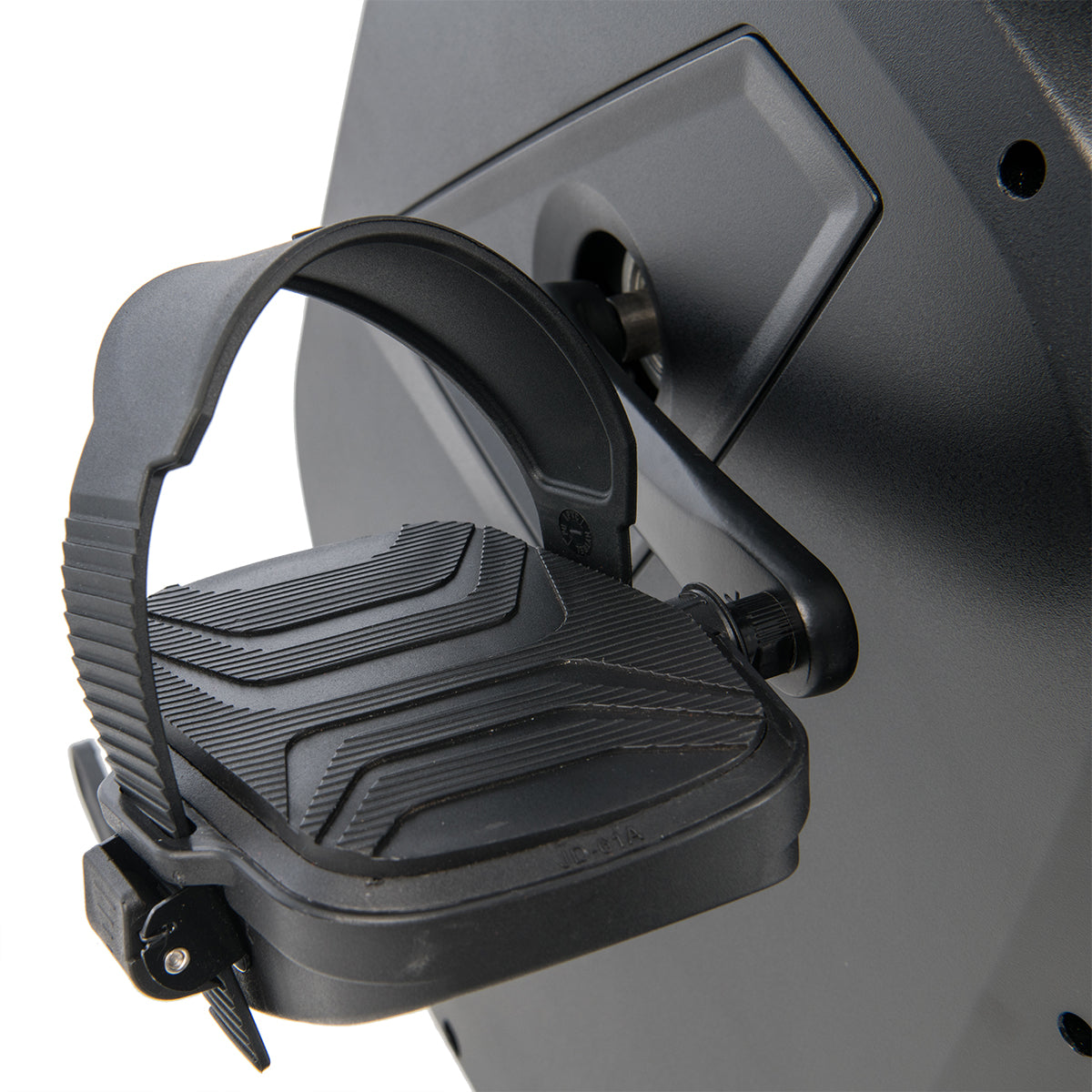 Cordless Spirit Fitness CR800 light commercial recumbent bike with LED display