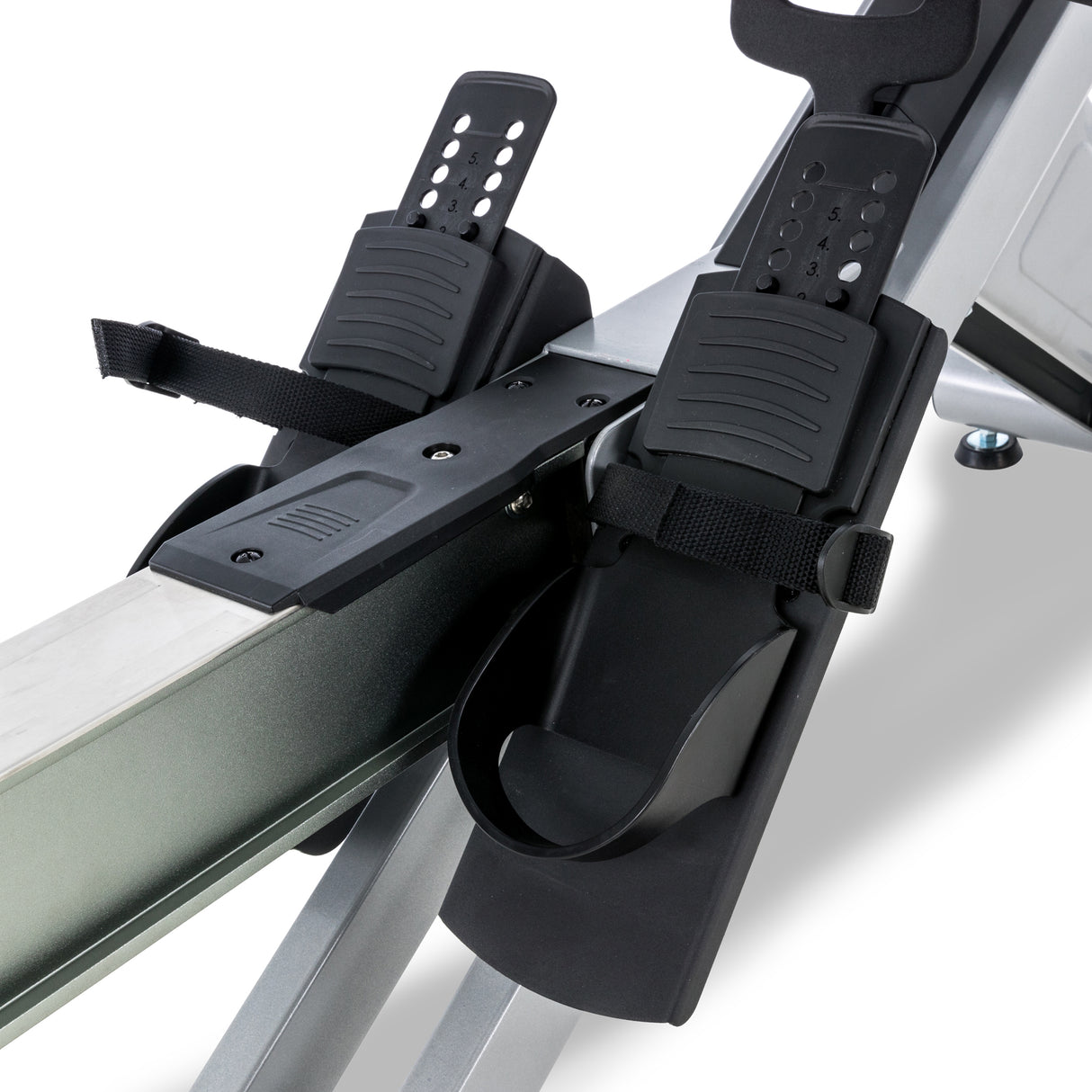 Spirit Fitness CRW800 light commercial rower with LCD display and adjustable resistance buttons on oar handle