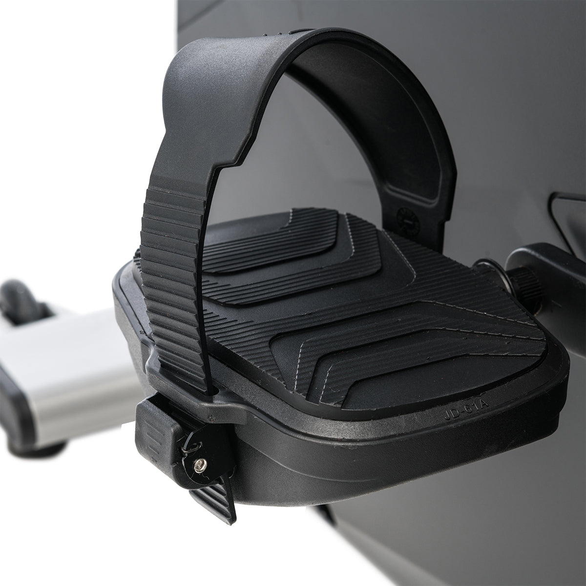 Spirit Fitness CU800 light commercial upright bike with LED display screen