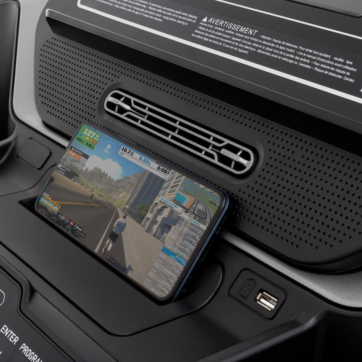 Spirit Fitness XT685 residential grade treadmill with LCD screen