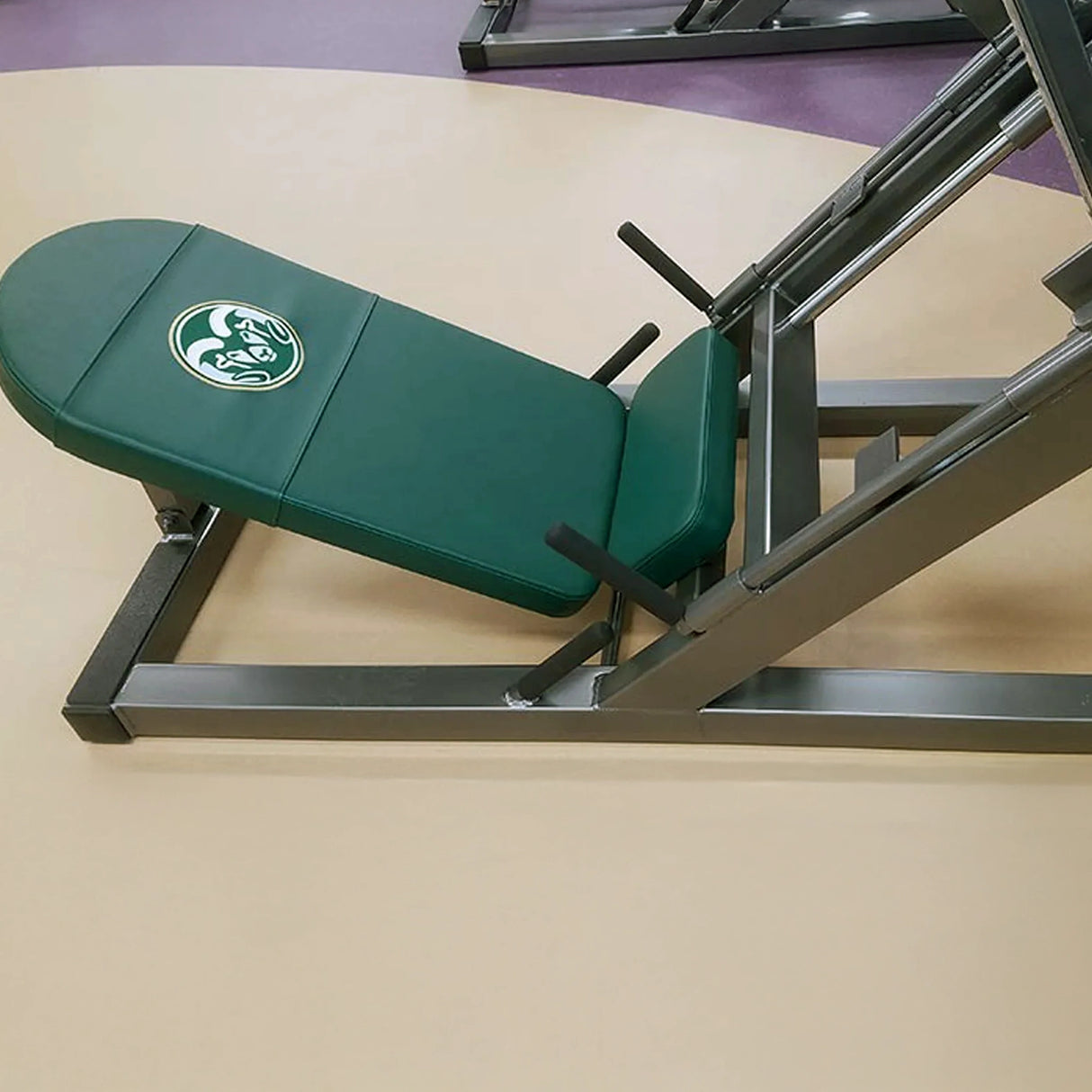 Legend Fitness 3122 Angled Leg Press