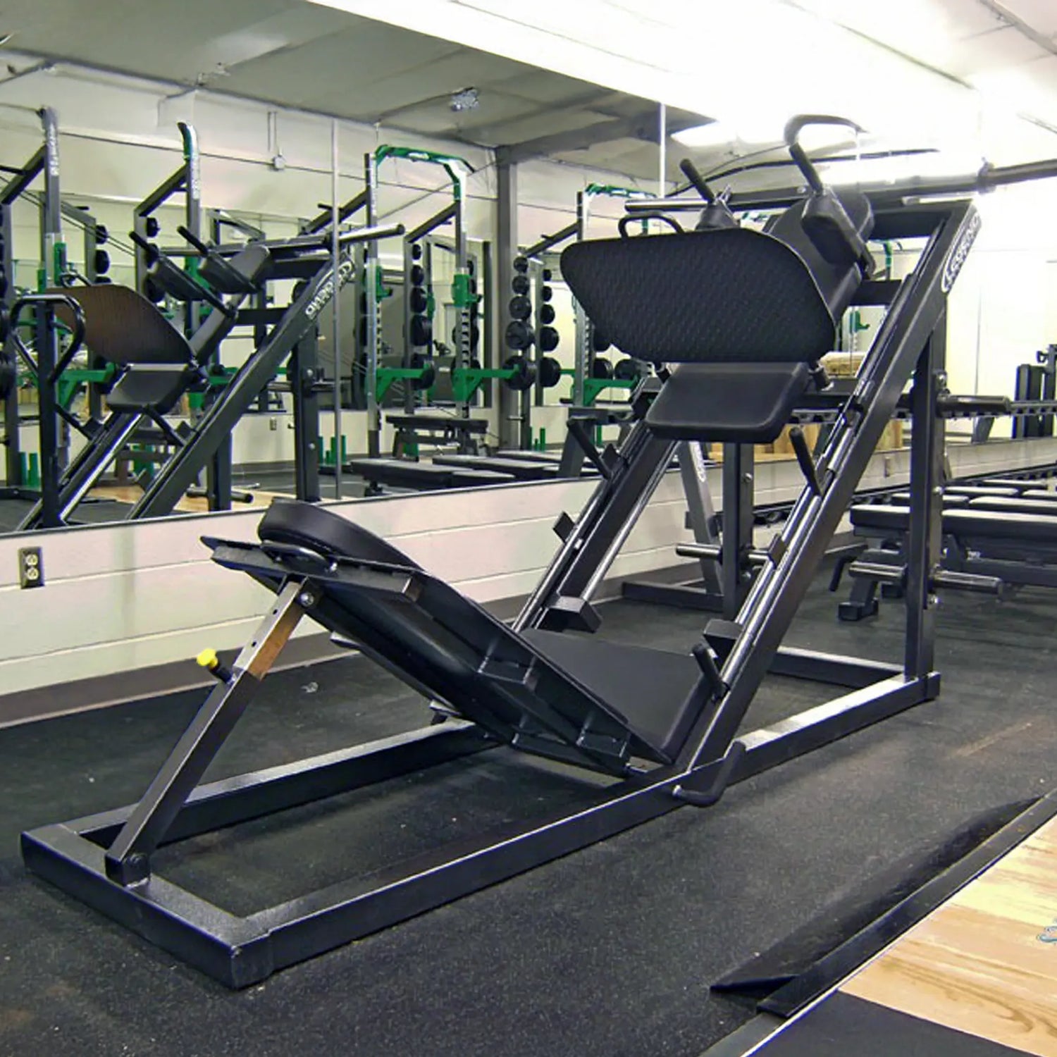 Legend Fitness 3224 Leg Press / Hack Squat Combo