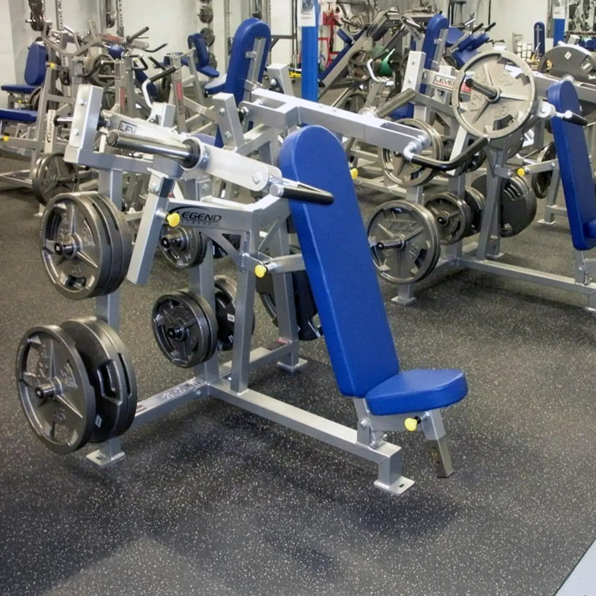 Legend Fitness LeverEDGE 6001 Unilateral Converging Shoulder Press