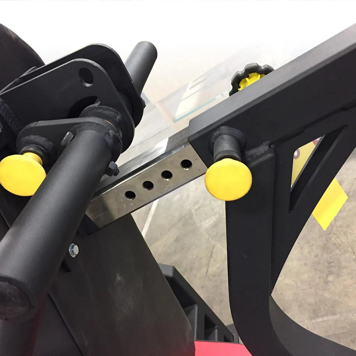 Legend Fitness LeverEDGE 6011 Unilateral Leg Extension / Leg Curl